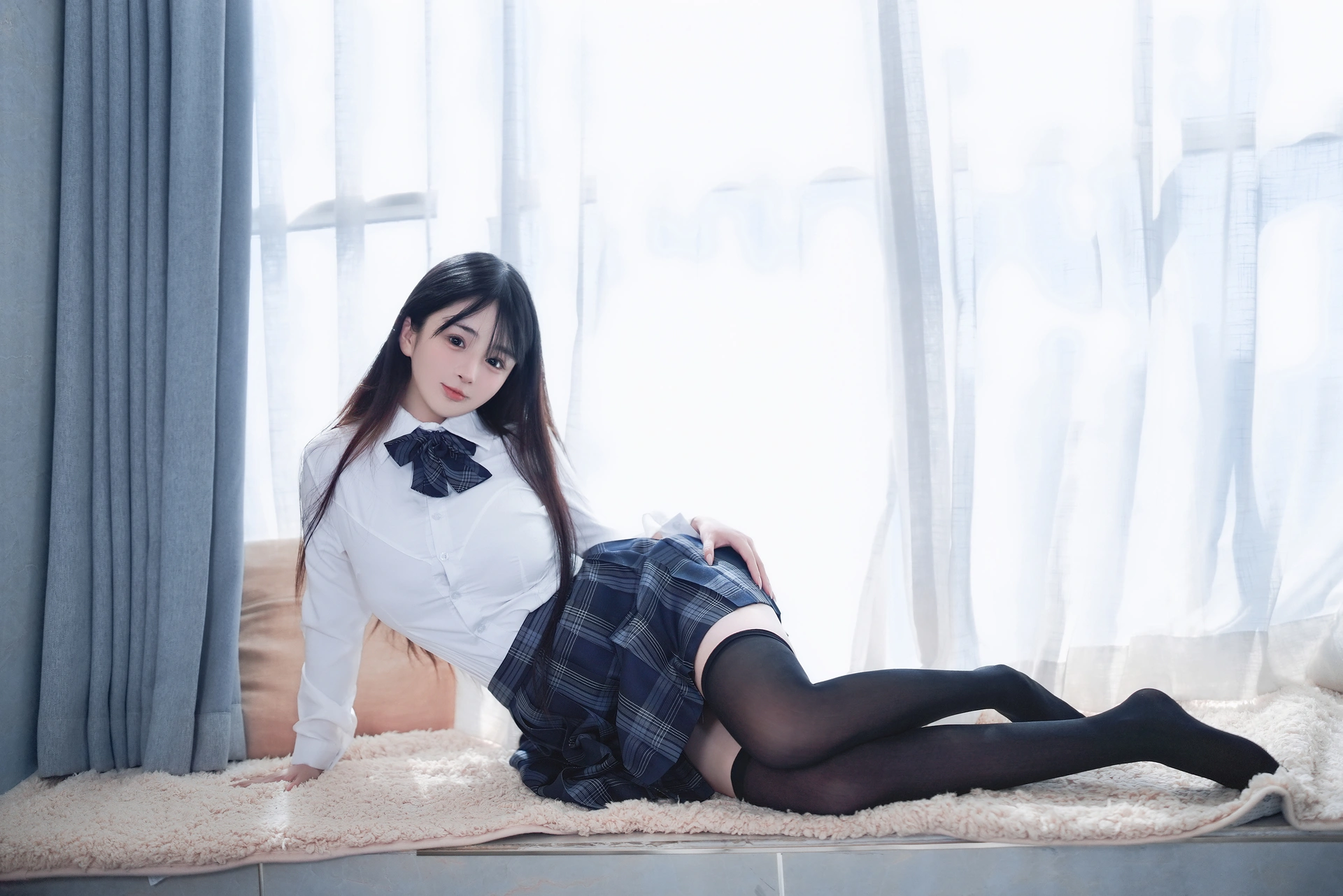 桜井宁宁JK制服窗边校园写真