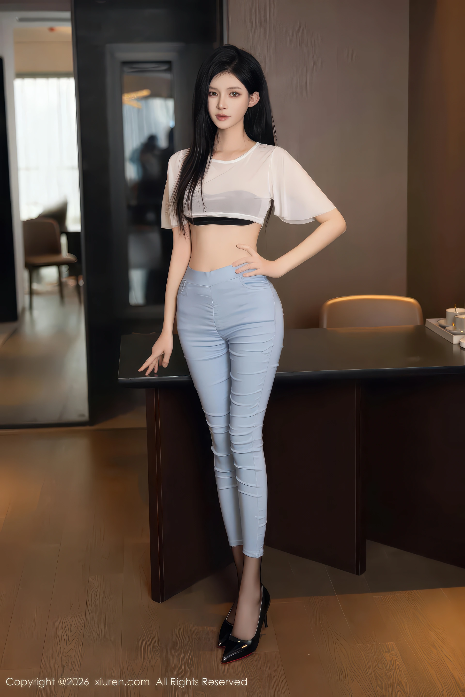 秀人网沈如斯室内写真第三张