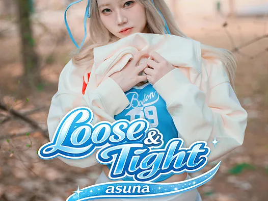 myu_a_《Loose and Tight - Asuna》:蓝白运动造型走进木质隧道