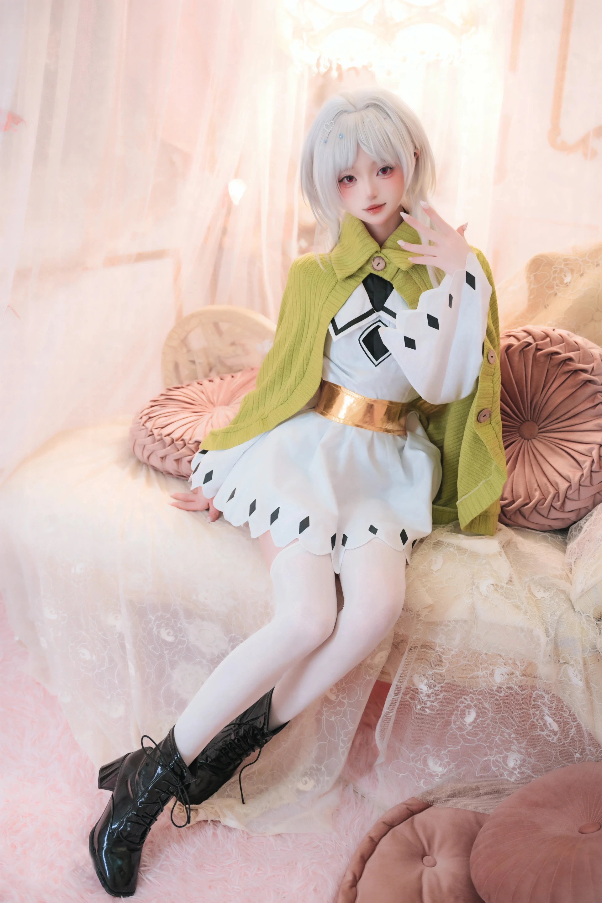 Irisuare 愛莉希露菲角色写真预览1